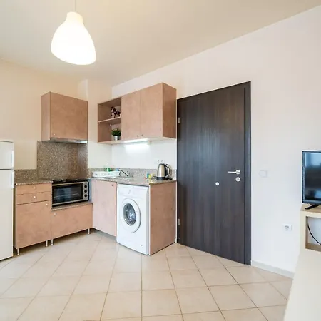 Cozy Little Apartment In The Heart Of Studentski Grad Sofia Exterior photo